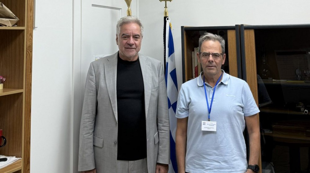 Ο Φώτης Σερέτης επισκέφτηκε το Νοσοκομείο Καρύστου