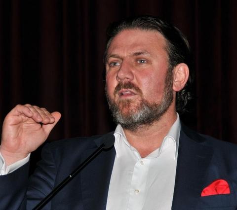 ΣΥΜΒΟΥΛΟΣ ΕΡΝΤΟΓΑΝ: Θα σπάσουμε τα πόδια σε όποιον Ελληνα ανέβει στα Ίμια