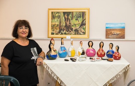 Πλήθος κόσμου στα εγκαίνια της έκθεσης του Συλλόγου των εν Χαλκίδι Κυμαίων