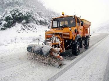 Δίπλωσε νταλίκα στον Αγιο