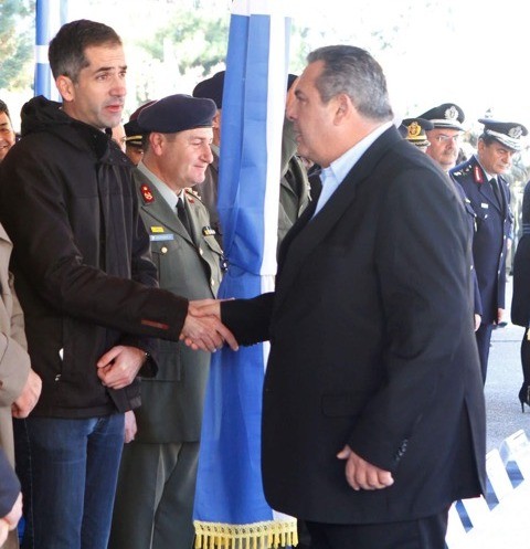 ΜΠΑΚΟΓΙΑΝΝΗΣ: Να μην κλείσουν τα στρατόπεδα της Λαμίας και της Θήβας