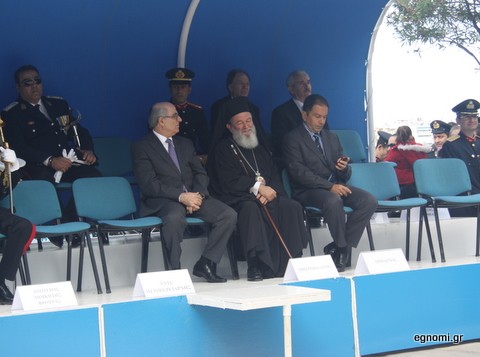 Να μη στηθεί εξέδρα επισήμων στη Χαλκίδα