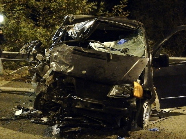 Τραγωδία στην άσφαλτο: Εχασαν τη ζωή τους ένας 26χρονος και μια 21χρονη