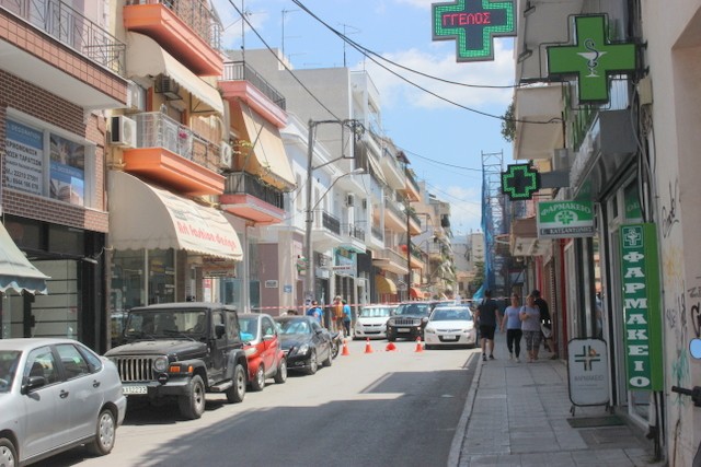 ΧΑΛΚΙΔΑ: Κλειστή η Γαζέπη για τα ΙΧ μετά από κατάρρευση σκεπής σε κτήριο