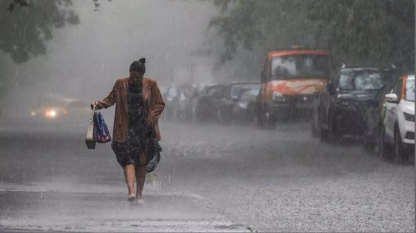 ΚΑΙΡΟΣ: Έρχονται ισχυρές βροχές και καταιγίδες από Δευτέρα - Συναγερμός από Έκτακτο Δελτίο Επιδείνωσης της ΕΜΥ