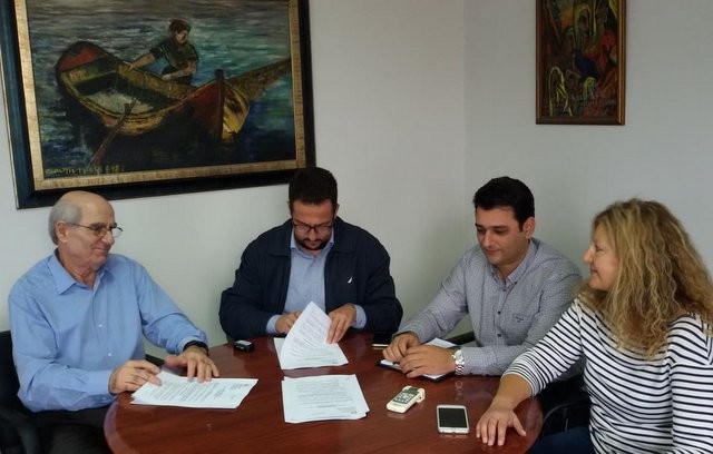ΑΛΙΒΕΡΙ: Έπεσαν οι υπογραφές για την ολοκλήρωση της Ανάπλασης του Κέντρου