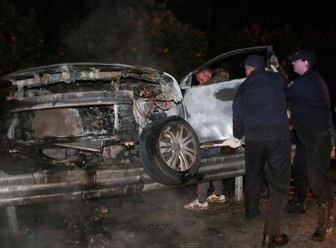 44χρονος κάηκε μέσα στο ΙΧ