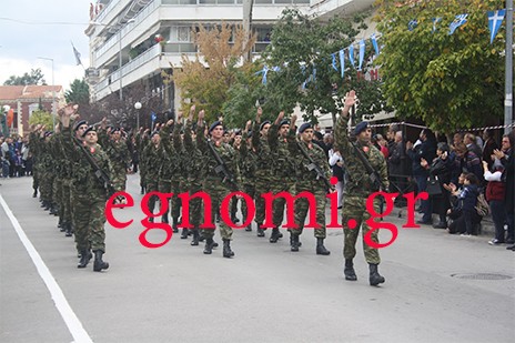 Έδωσε ρέστα το άγημα της Σχολής Πεζικού