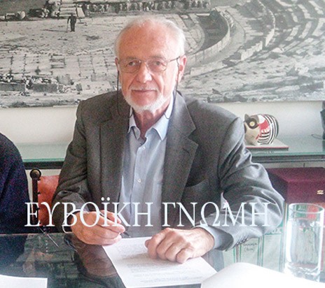KΩΝΣΤΑΝΤΙΝΟΣ ΖΕΚΚΟΣ: Σκέφτεται το μέλλον μας στην πανέμορφη βίλα του