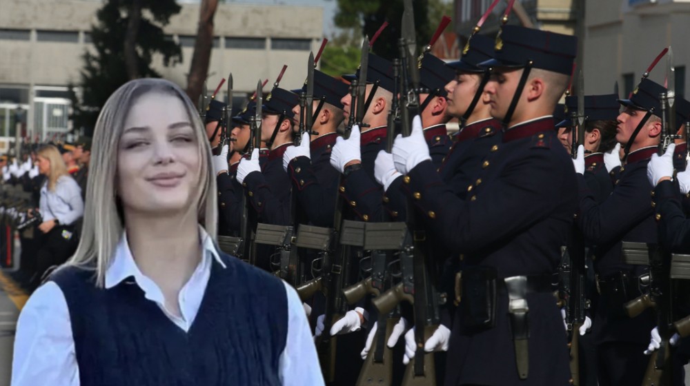 ΚΛΑΟΥΝΤΙΑ ΛΑΤΑ: Αυτό είναι το σύνθημα που φώναξαν στην παρέλαση οι σπουδαστές της ΣΣΑΣ για την 21χρονη που σκοτώθηκε στα Τέμπη