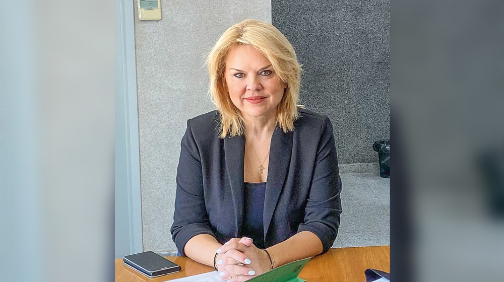 ΑΡΤΑΚΗ: Τι απάντησε η Έλενα Βάκα για την πτώση φωτιστικού στο 3ο Δημοτικό Σχολείο