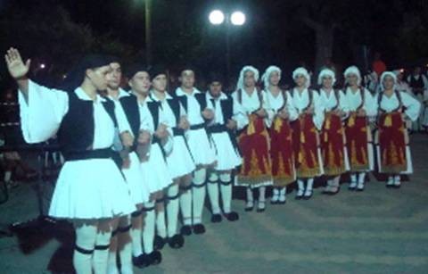 Παραδοσιακό γλέντι στη Λάμψακο