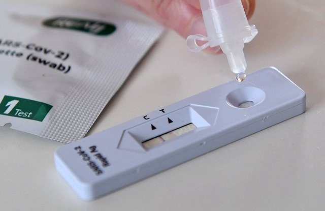 Self test: Σταματά η δωρεάν διάθεση στα φαρμακεία στις 19 Ιουνίου