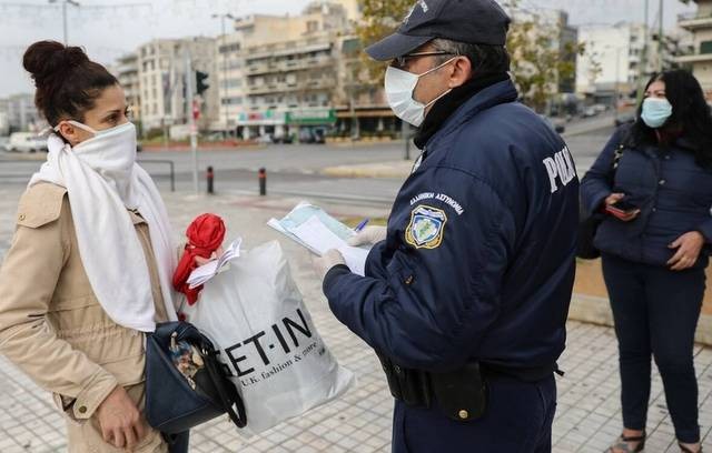 ΑΠΑΓΟΡΕΥΣΗ ΚΥΚΛΟΦΟΡΙΑΣ: Τα 10 νέα μέτρα που προτίθεται να ανακοινώσει η κυβέρνηση