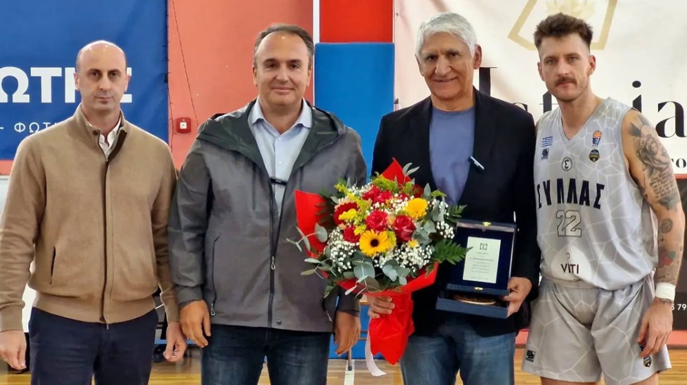 ΣΥΛΛΑΣ ΑΙΔΗΨΟΥ: Τους Γαργαλιάνους νίκησε και τον Παναγιώτη Γιαννάκη τίμησε - Ροζ φύλλο και για τον Αστέρα Αλιβερίου