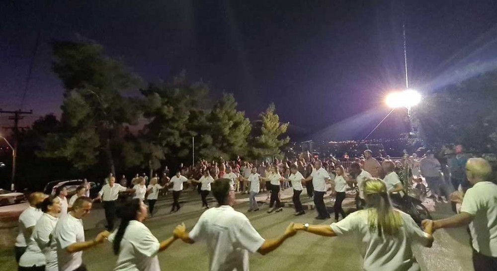 ΧΑΛΚΙΔΑ: Ευβοιώτικο αντάμωμα παραδοσιακών χορευτικών συγκροτημάτων