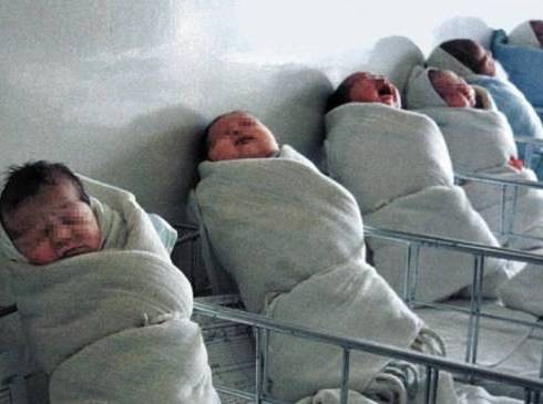 10.000 ευρώ για ένα νεογέννητο