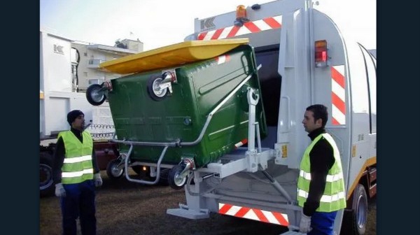 Τραυματισμός εργαζόμενου στην καθαριότητα του Δήμου Ερέτριας