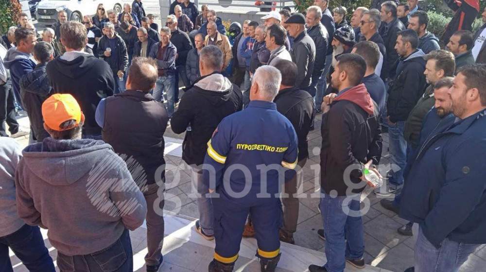 ΔΙΟΙΚΗΤΗΡΙΟ ΧΑΛΚΙΔΑΣ: Διαμαρτυρία ρετσινάδων για τη χαμηλή τιμή της ρετσίνης