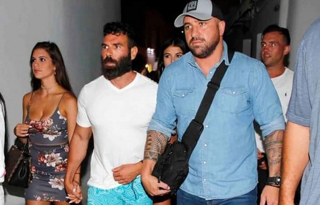 Ο σωματοφύλακας Νίκος Αραβαντινός μιλάει για τον άγριο ξυλοδαρμό του (VIDEO)