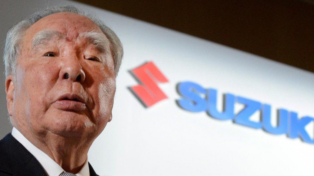 Osamu Suzuki: Πέθανε ο θρυλικός ηγέτης της ιαπωνικής αυτοκινητοβιομηχανίας