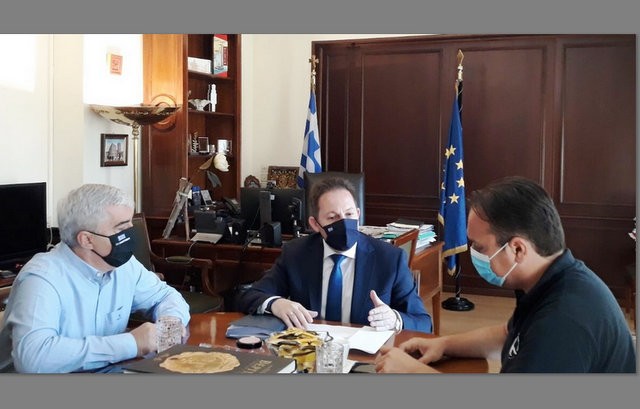 Κεδίκογλου και Κοντζιάς επισκέφτηκαν τον υπουργό Στέλιο Πέτσα
