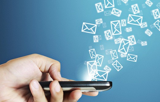 Πιερρακάκης: Λάβαμε πάνω από 1.000.000 sms στο 13033 σε μια μέρα