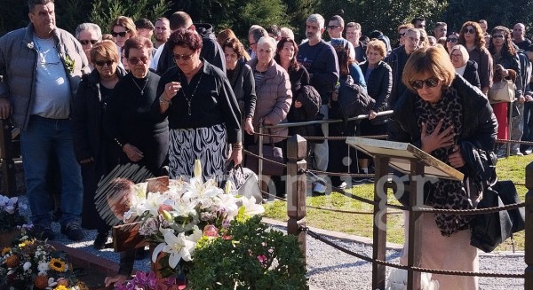 Ευβοιώτες προσκύνησαν τον τάφο του Αγίου Παϊσίου