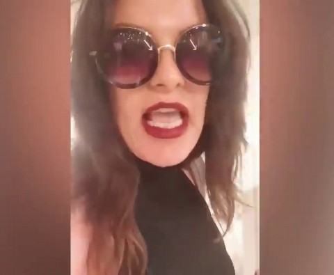 Η γνωστή Θεσσαλονικιά ωρύεται σε μαγαζί επειδή της ζήτησαν να βάλει αντισηπτικό (VIDEO)