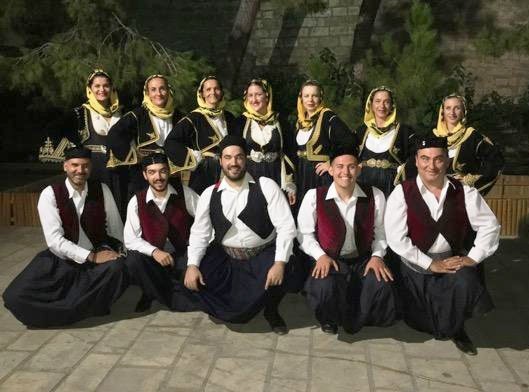 Σύλλογοι της Εύβοιας χόρεψαν σε φεστιβάλ παραδοσιακών χορών στην Κρήτη