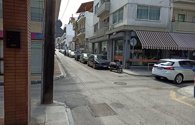 ΧΑΛΚΙΔΑ: Νέο τρακάρισμα στη συμβολή των οδών Κακαρά και Περικλέους Σταύρου