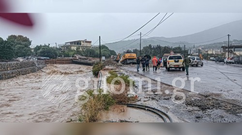 ΚΑΚΟΚΑΙΡΙΑ ΕΥΒΟΙΑ: Αποκλεισμένοι οι κάτοικοι στα Πολιτικά (VIDEO)