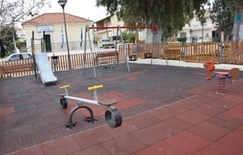 Ανανεώθηκε ριζικά η Κεντρική Πλατεία στον Φάρο Αυλίδας