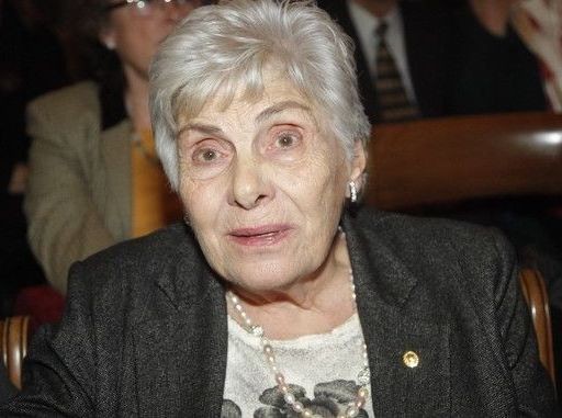 Πέθανε η ποιήτρια Κική Δημουλά