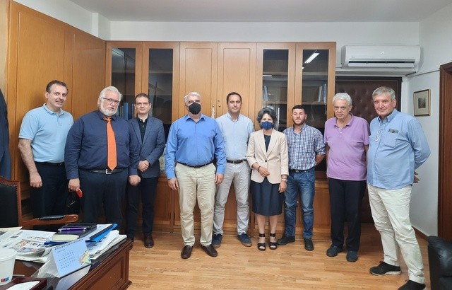 ΚΕΔΙΚΟΓΛΟΥ: Τα έσπασε με τους ρετσινάδες και συναντήθηκε με τους κτηνοτρόφους της Βόρειας Εύβοιας