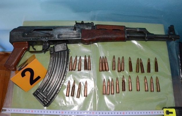 Μαθητές βρήκαν αυτό το πολυβόλο κρυμμένο στο σχολείο