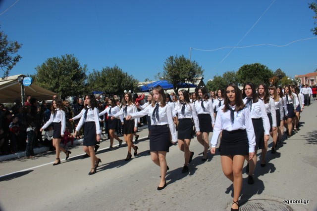 ΠΑΡΕΛΑΣΗ 25η ΜΑΡΤΙΟΥ: Ολα τα Γυμνάσια Χαλκίδας
