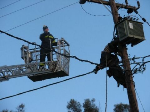 ΚΥΚΛΩΝΑΣ ΖΟΡΜΠΑΣ ΕΥΒΟΙΑ: Μετόχι - Καλύβια - Σπαθάρι - Φαράκλα χωρίς ρεύμα
