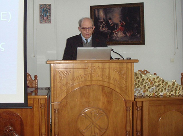 Ομιλία και κοπή της βασιλόπιτας στην Σχολή Γονέων της Μητρόπολης