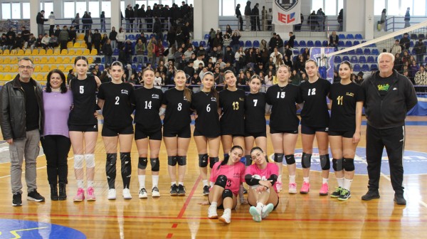ΒΟΛΕΪ: Πρωταθλήτριες Στερεάς Ελλάδας οι μαθήτριες του 4ου Λυκείου Χαλκίδας