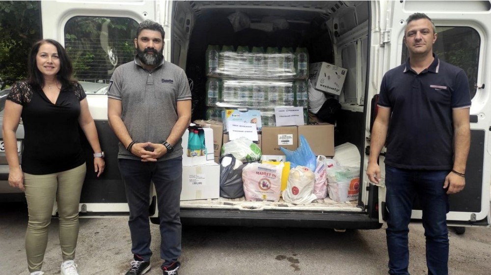 Υλική βοήθεια στους πλημμυροπαθείς της Θεσσαλίας από τους αστυνομικούς της Εύβοιας