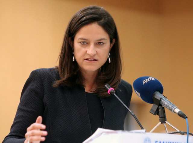 ΚΕΡΑΜΕΩΣ: Επεκτείνεται η σχολική χρονιά -Αρχίζουν πιο νωρίς τα σχολεία το Σεπτέμβριο