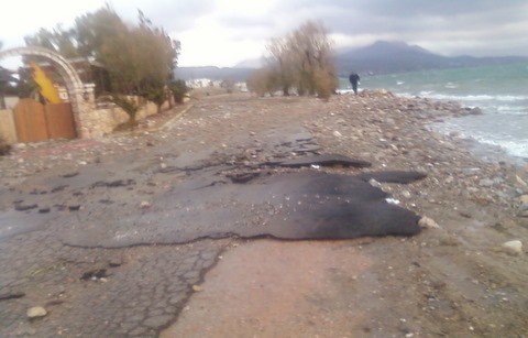 Μεγάλες ζημιές στο Λευκαντί