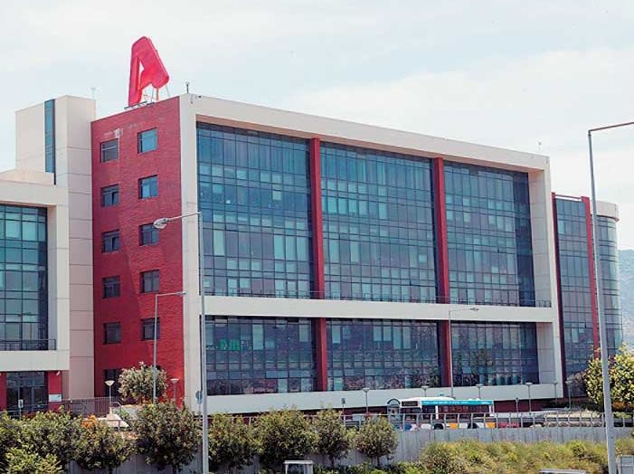 Τίτλοι τέλους για την πιο ακριβοπληρωμένη σειρά του Alpha