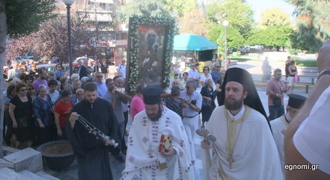 ΧΑΛΚΙΔΑ: Λιτανεία στο ναό του Αγίου Νικολάου