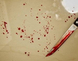 Έγκλημα στο Κουκάκι: 55χρονος σκότωσε με μαχαιριές τη σύζυγό του