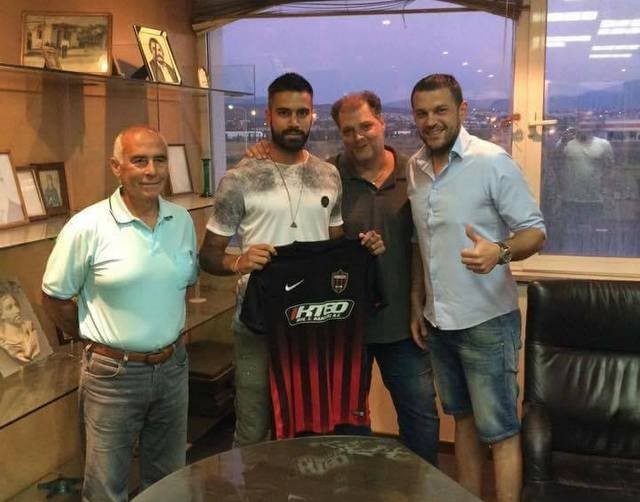 Αντίπαλος του ΑΟΧ ο Δημήτρης Βεζιρτζόγλου που γύρισε στη Θήβα