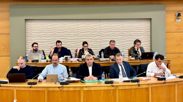 Συνεδριάζει το Περιφερειακό Συμβούλιο Στερεάς Ελλάδας