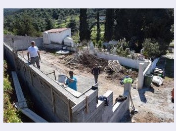 Επεκτείνεται το Δημοτικό Κοιμητήριο Βατώντα