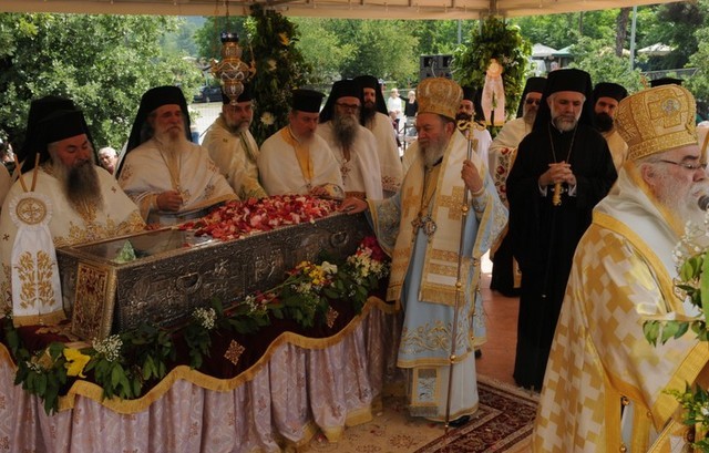 Με ηλιόλουστο καιρό και εννιά Μητροπολίτες η φετινή γιορτή στο Προκόπι